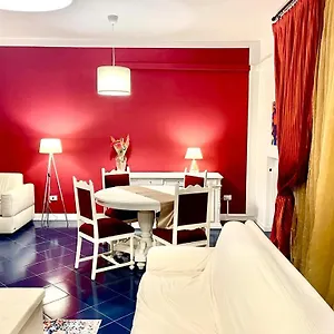 https://a-casa-di-jole-bari-city-center.barihotels.org