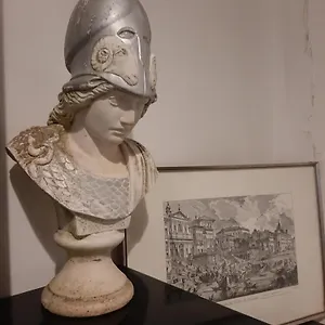 Retro Art House , Roma Italia